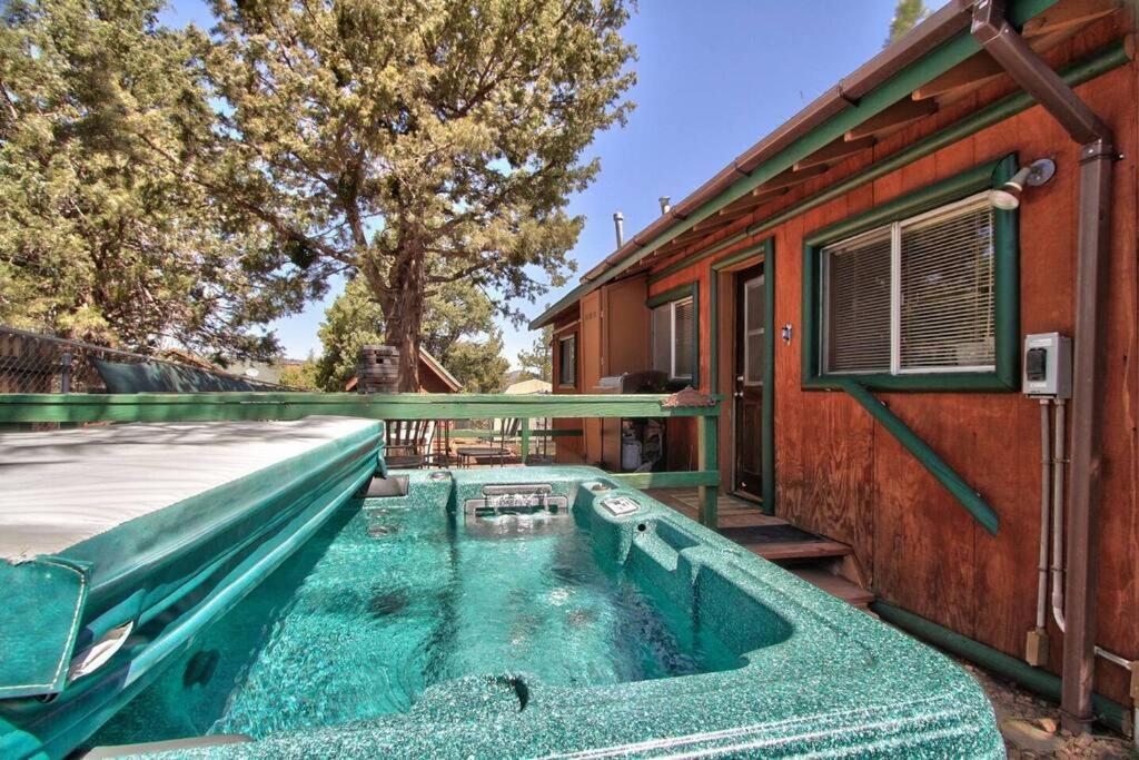 Villa Los Osos Cozy Cabin With Private Spa And Bbq Big Bear Lake Exterior foto